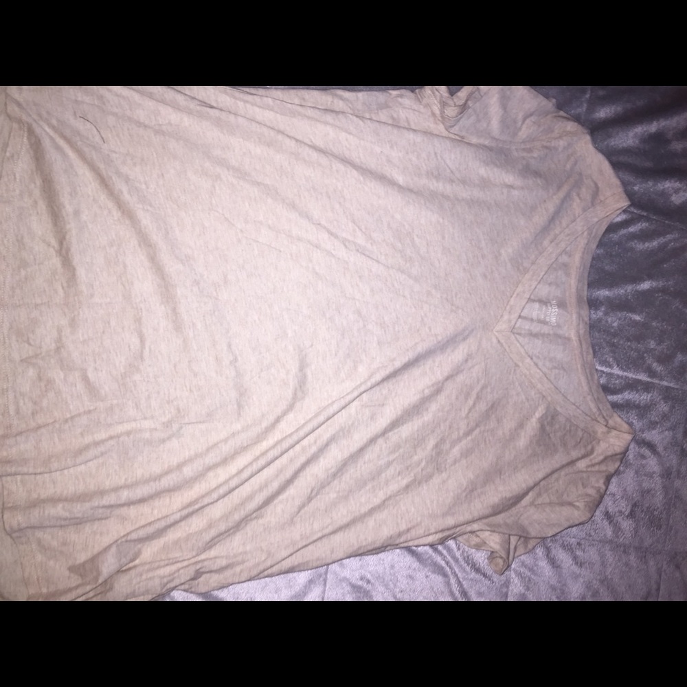 Cream colored t shirt